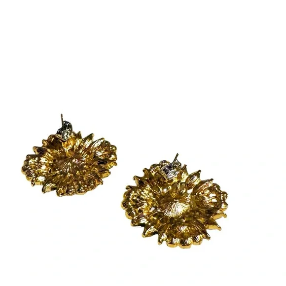 VINTAGE GOLD COSTUME EARRINGS - Picture 4 of 4